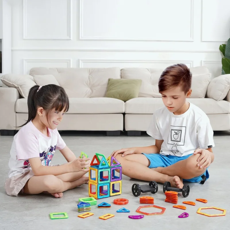 62 darabos 3D mágneses építőkészlet Akció